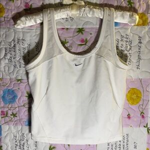 Nike-Fit stretch workout tank White